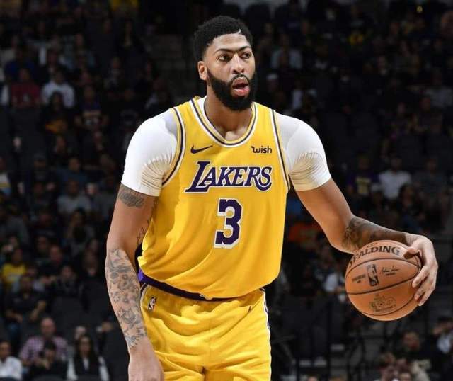 开云体育登录-包含瓦伦西亚清晨手感冰凉萨克拉门托国王围绕欧联篮板制胜，密尔沃基雄鹿窗口期造点机会看傻球迷的词条